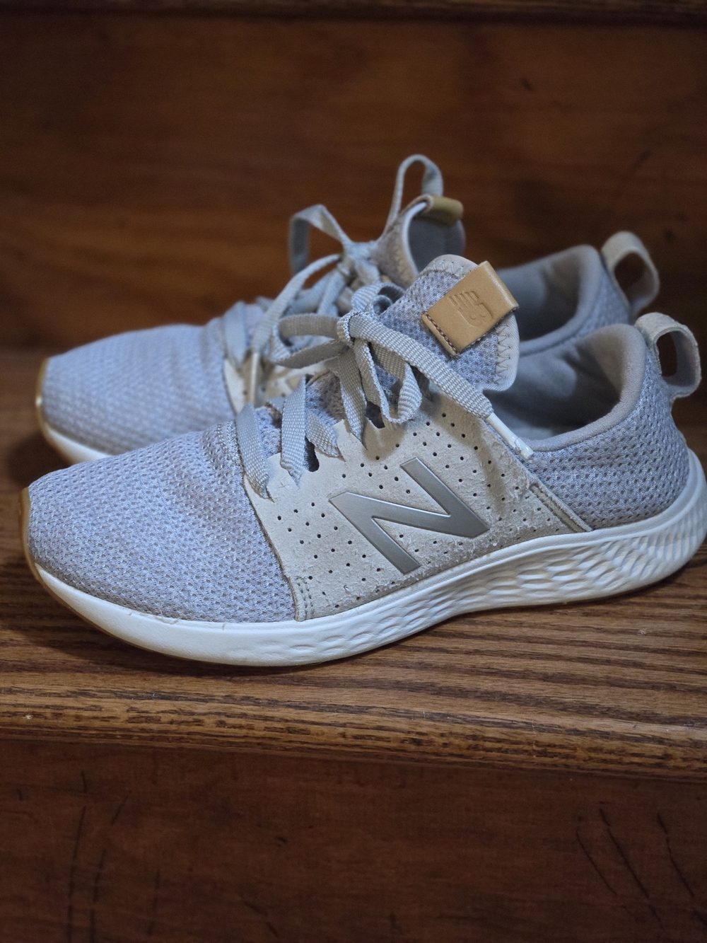 New Balance Women's Light Gray Knit Running Shoes